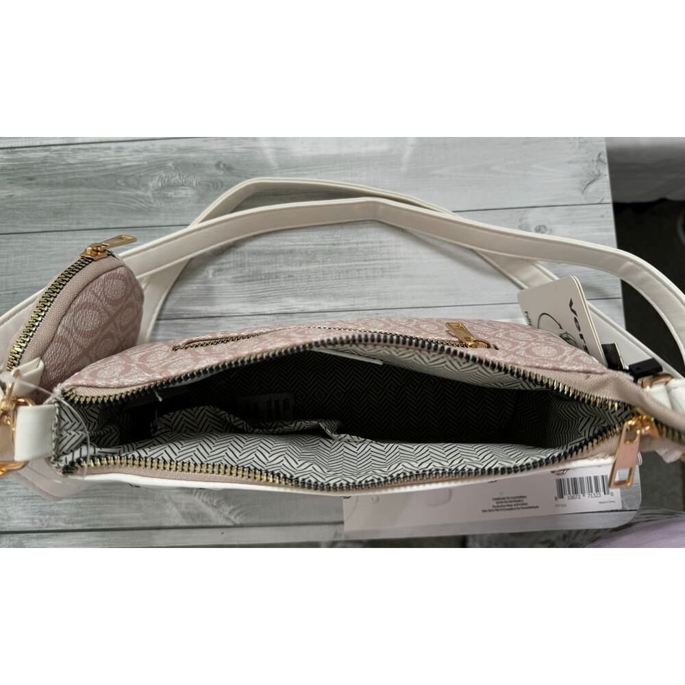 XOXO Vegan Leather Crossbody Bag With Adjustable Strap & Gold Accents - Picture 3 of 7